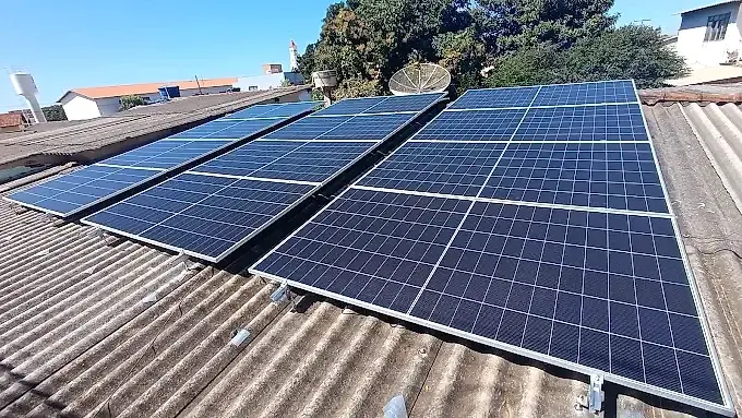 Imagem ilustrativa de projeto solar